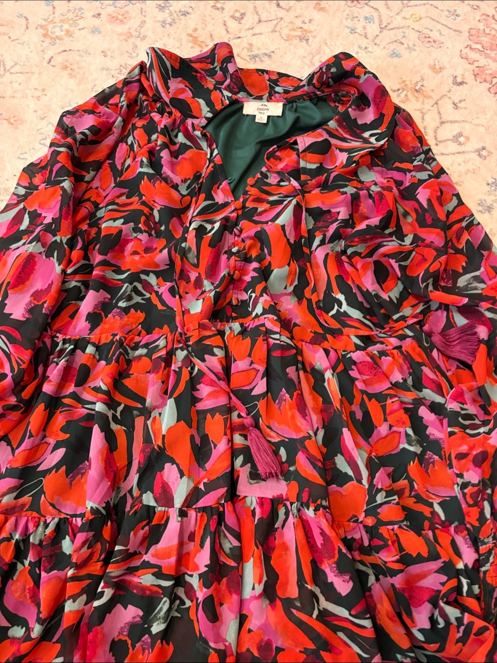 entro Women's Midi Dress in Black with Red & Pink Floral Print. size MEDIUM.